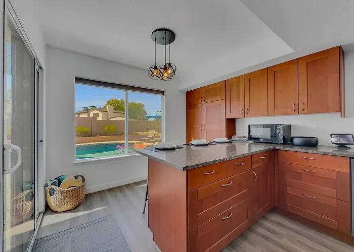 Dive In Desert - 3bd - Pool Oasis Chandler