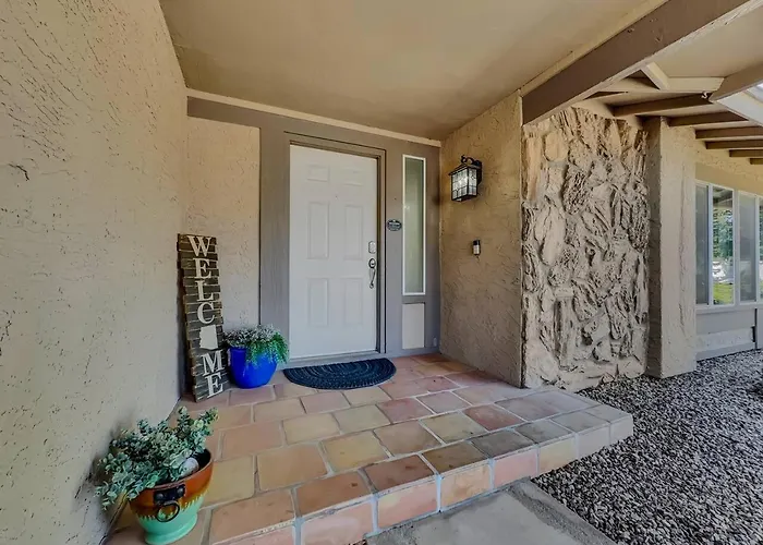 Dive In Desert - 3bd - Pool Oasis *