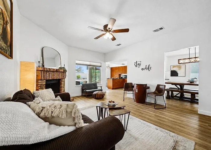 Dive In Desert - 3bd - Pool Oasis