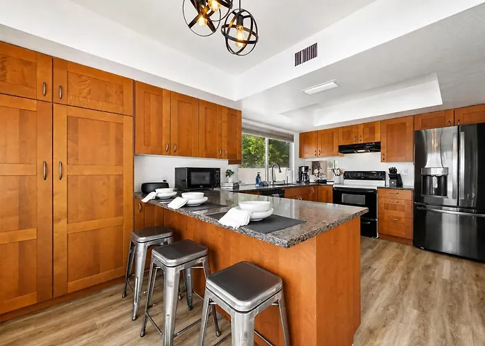 Dive In Desert - 3bd - Pool Oasis Holiday home Chandler