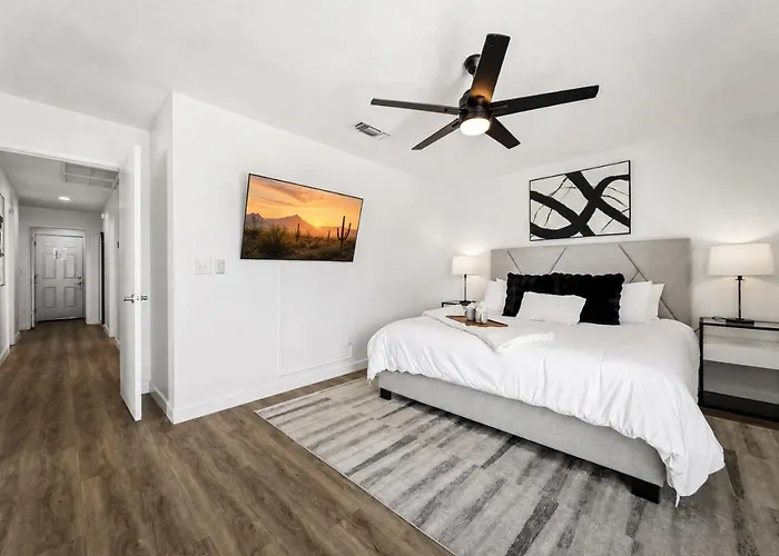 Holiday home Dive In Desert - 3bd - Pool Oasis Chandler