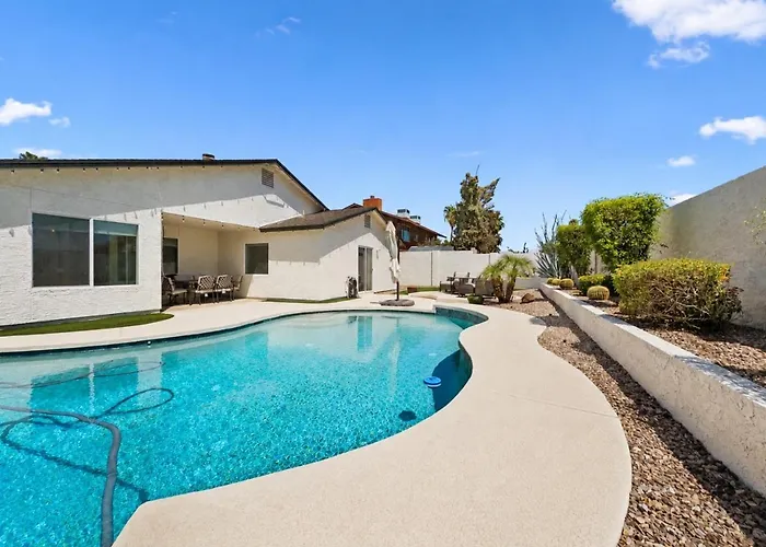 Dive In Desert - 3bd - Pool Oasis