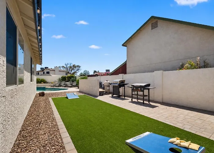 Holiday home Dive In Desert - 3bd - Pool Oasis